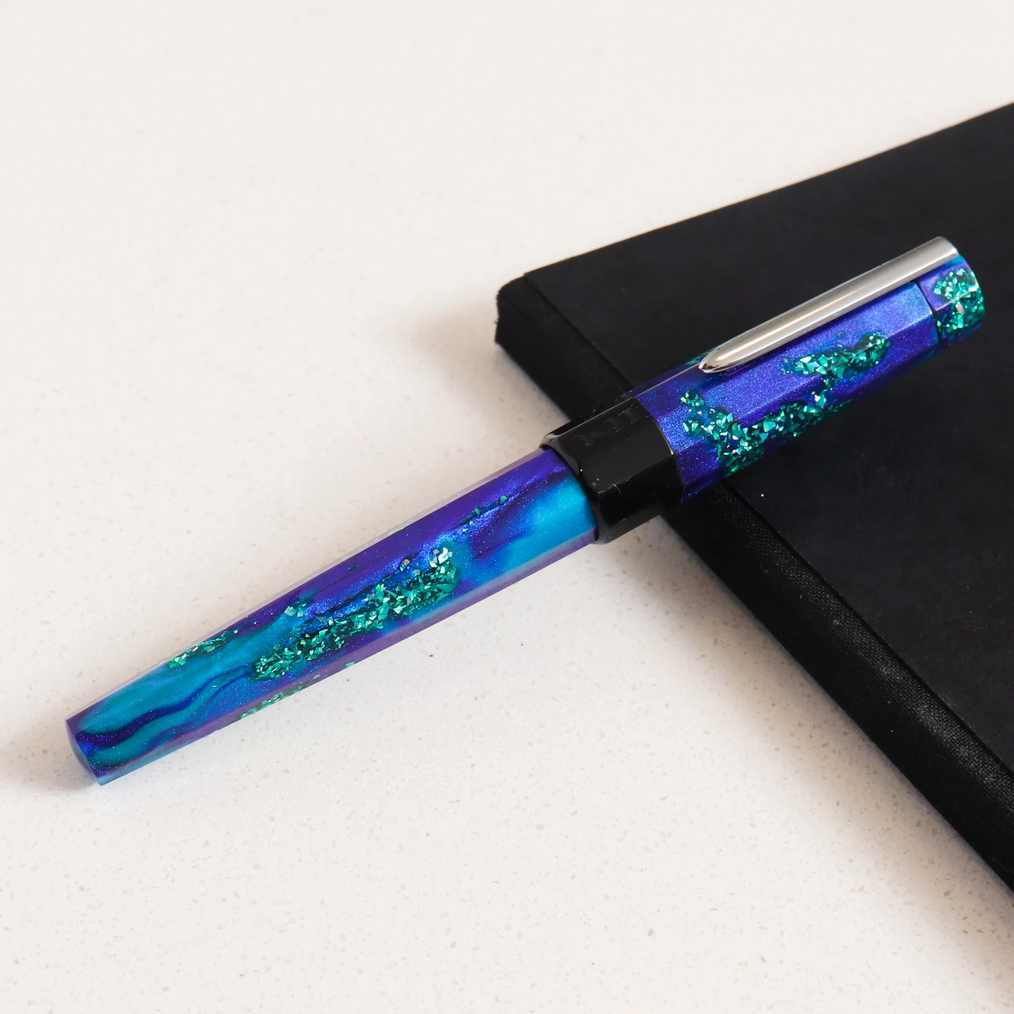 BENU Euphoria Tropical Voyage Fountain Pen