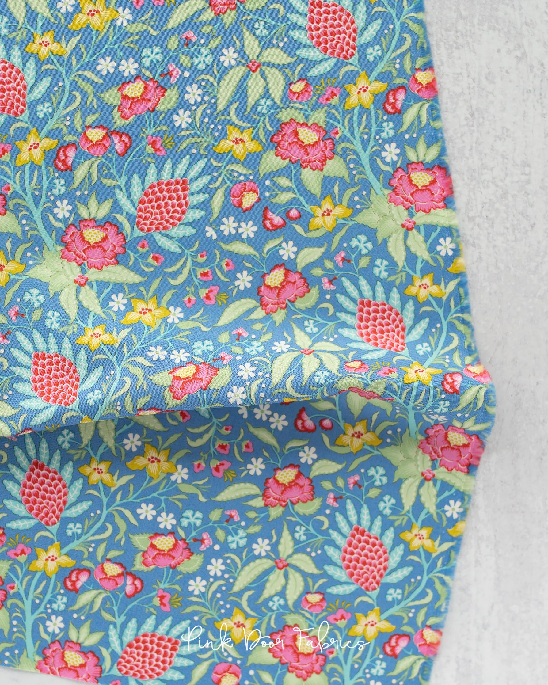 Bloomsville - Flowertangle in Blue - 100509 - Half Yard
