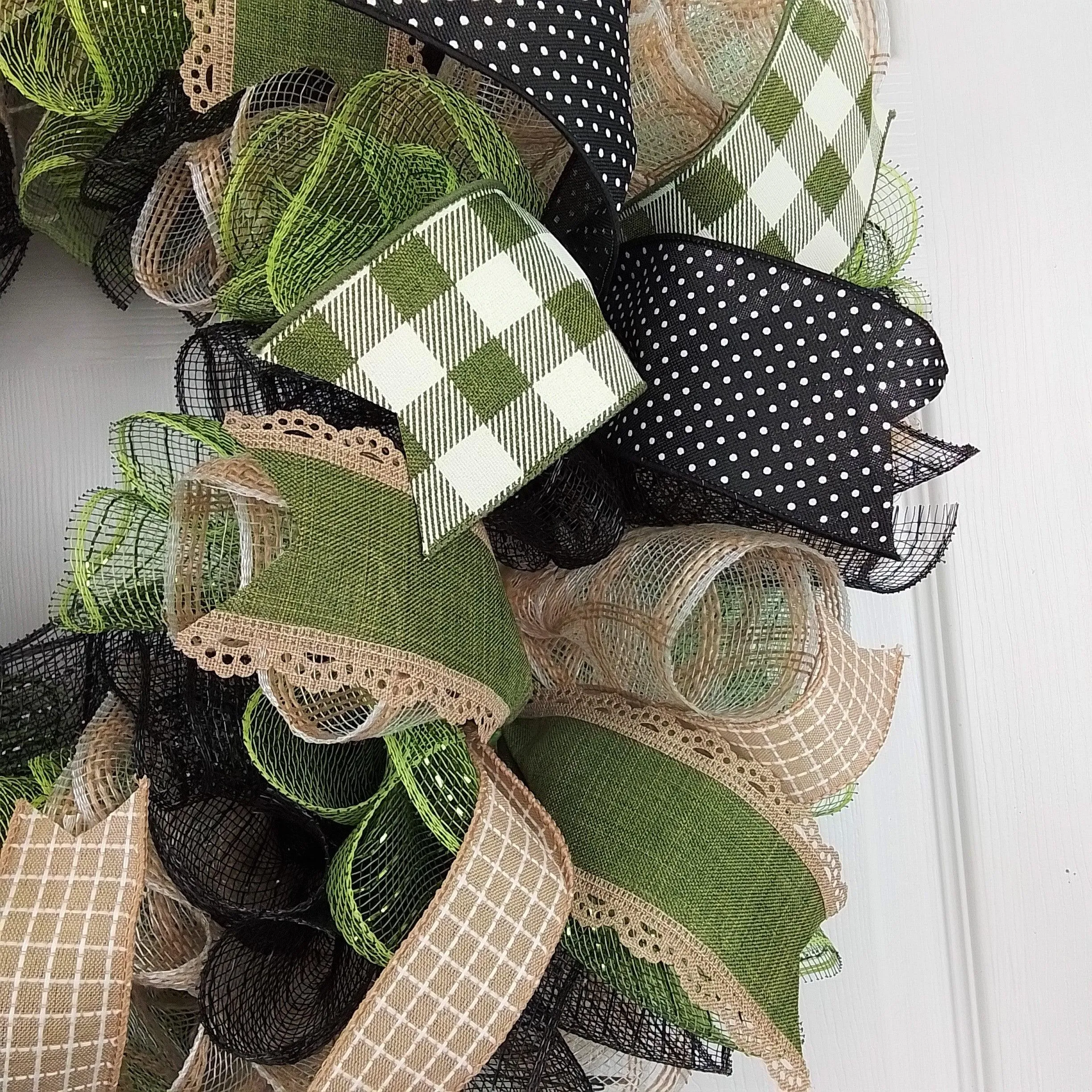 Moss Green Everyday Wreath - Birthday Gift for Her - Burlap Year Round Wreath (Moss/Black)