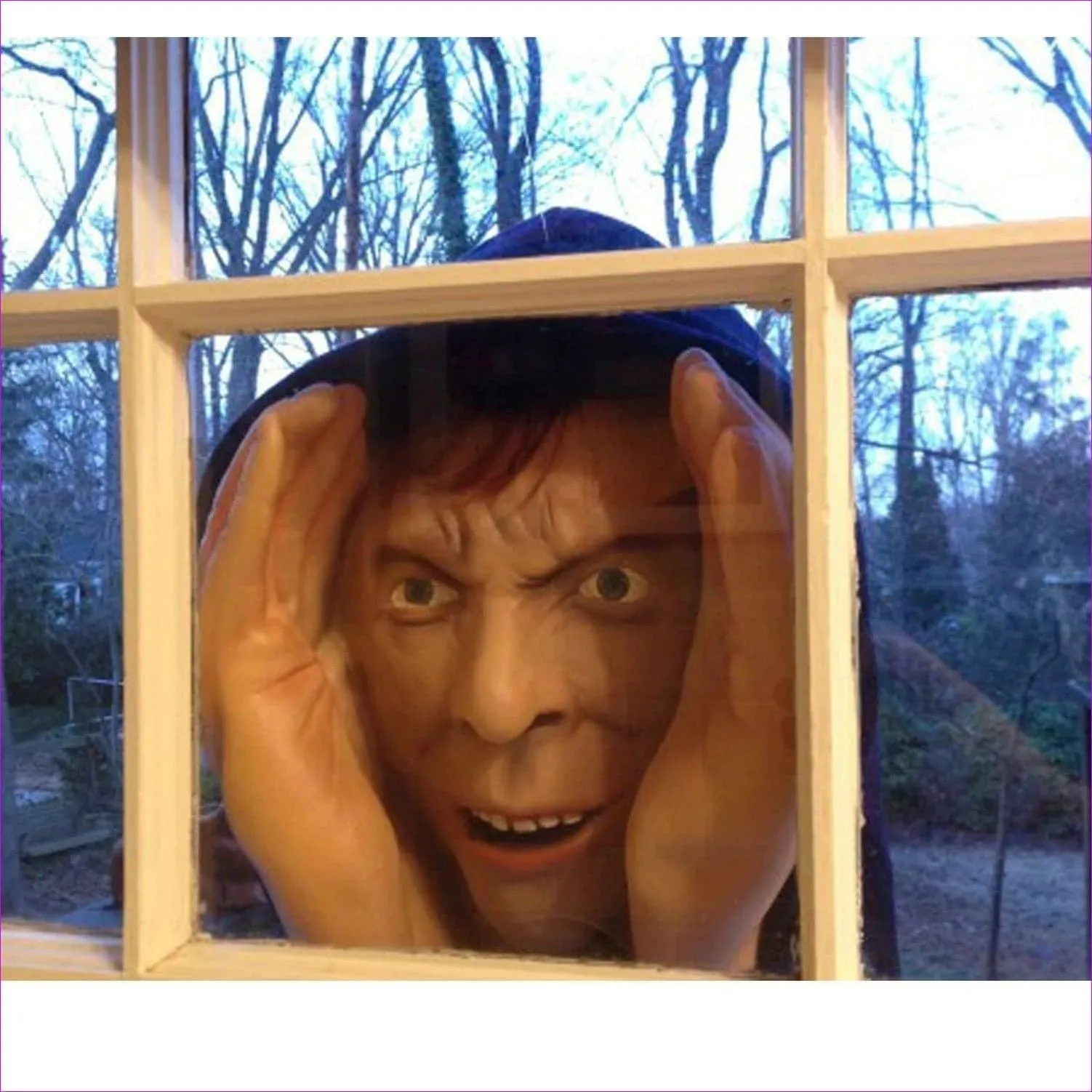 Peeper Halloween Decoration