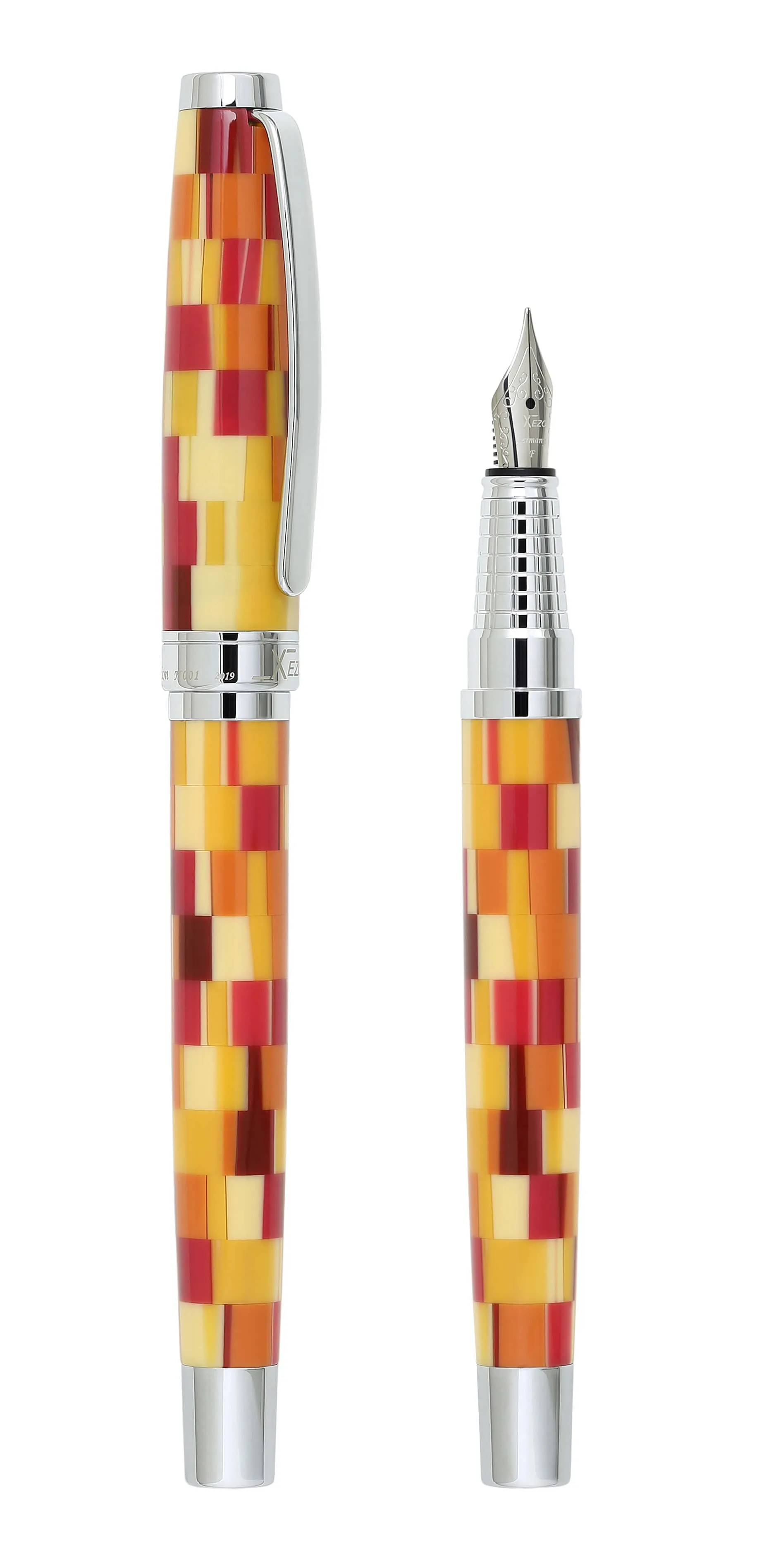 Urbanite I Acrylic & Brass Fountain Pen (Fine Nib) - Retro Red