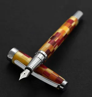 Urbanite I Acrylic & Brass Fountain Pen (Medium Nib) - Retro Red